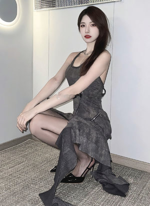 有奶水的漂亮人妻A片