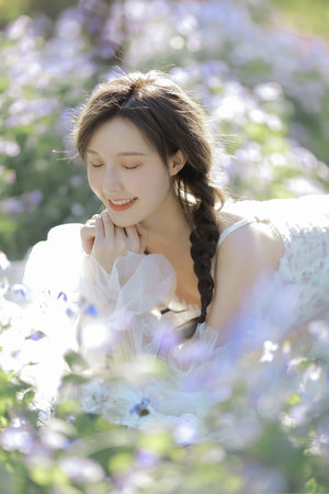 给女儿吃了偆药后要了视频